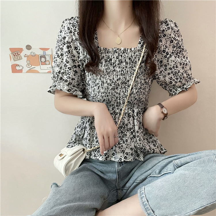 Real price real shot - New Korean style square neck bubble sleeve pleated waist short sleeve shirt in summer