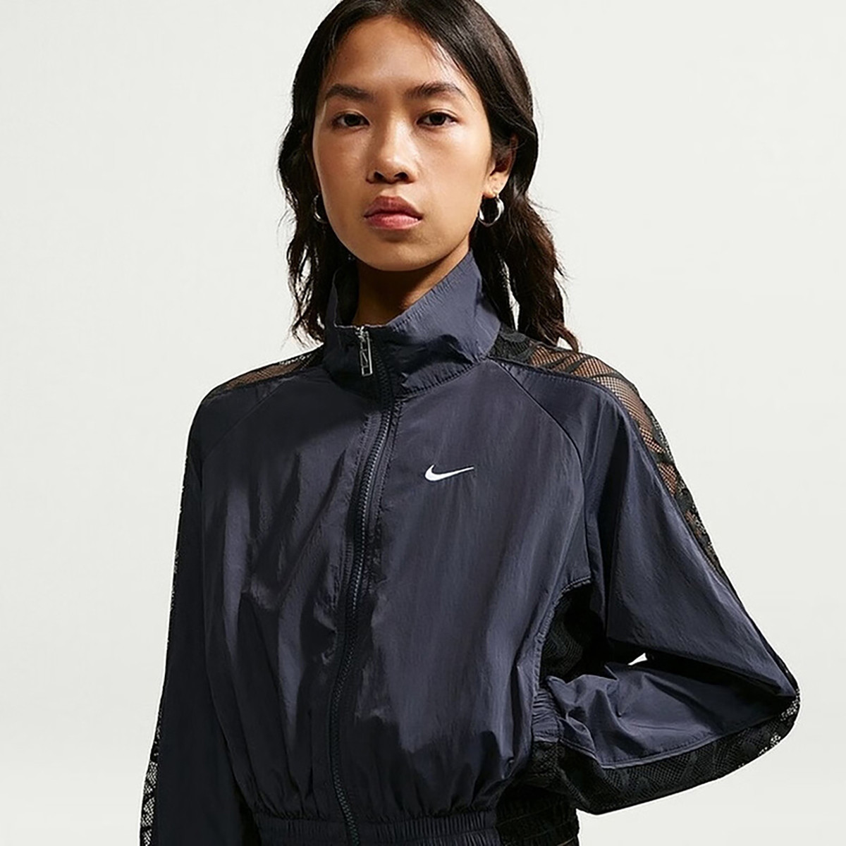 耐克女款舒适百搭梭织夹克户外运动服时尚休闲外套IM8194