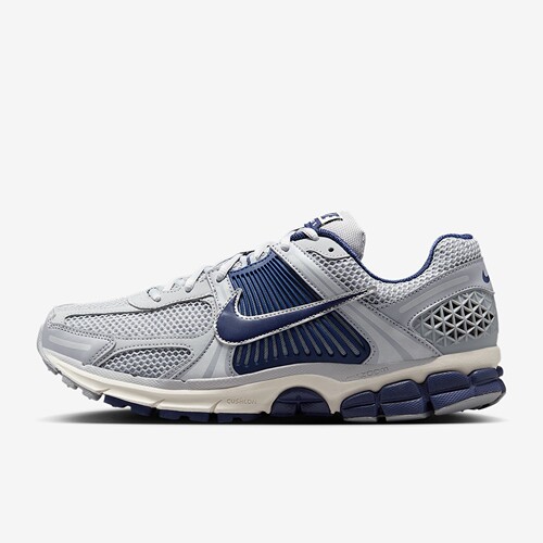 耐克Nike Zoom Vomero 5耐克迈柔男子复古运动鞋