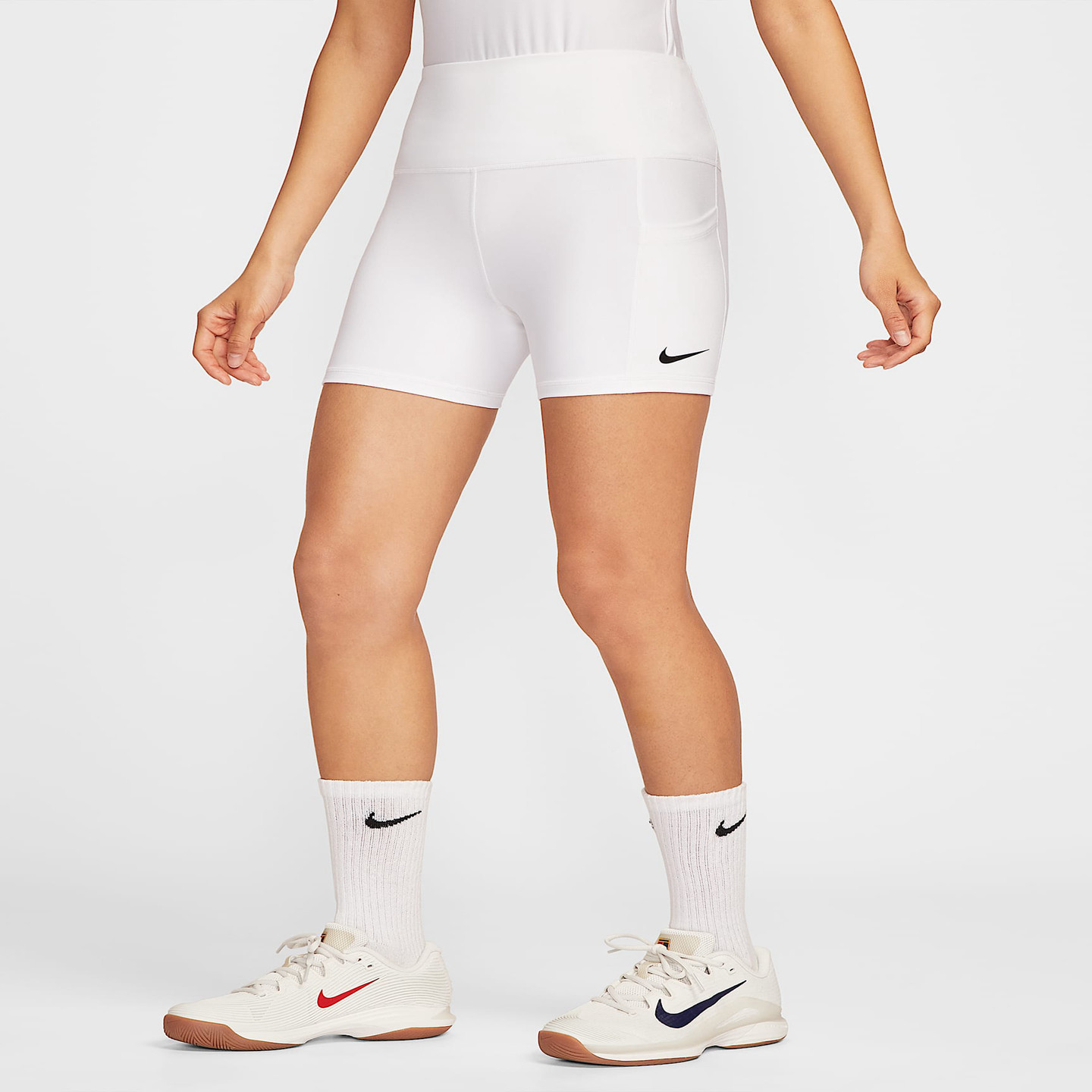 Nike/耐克CourtDri-FIT 女子速干口袋网球短裤FZ6678