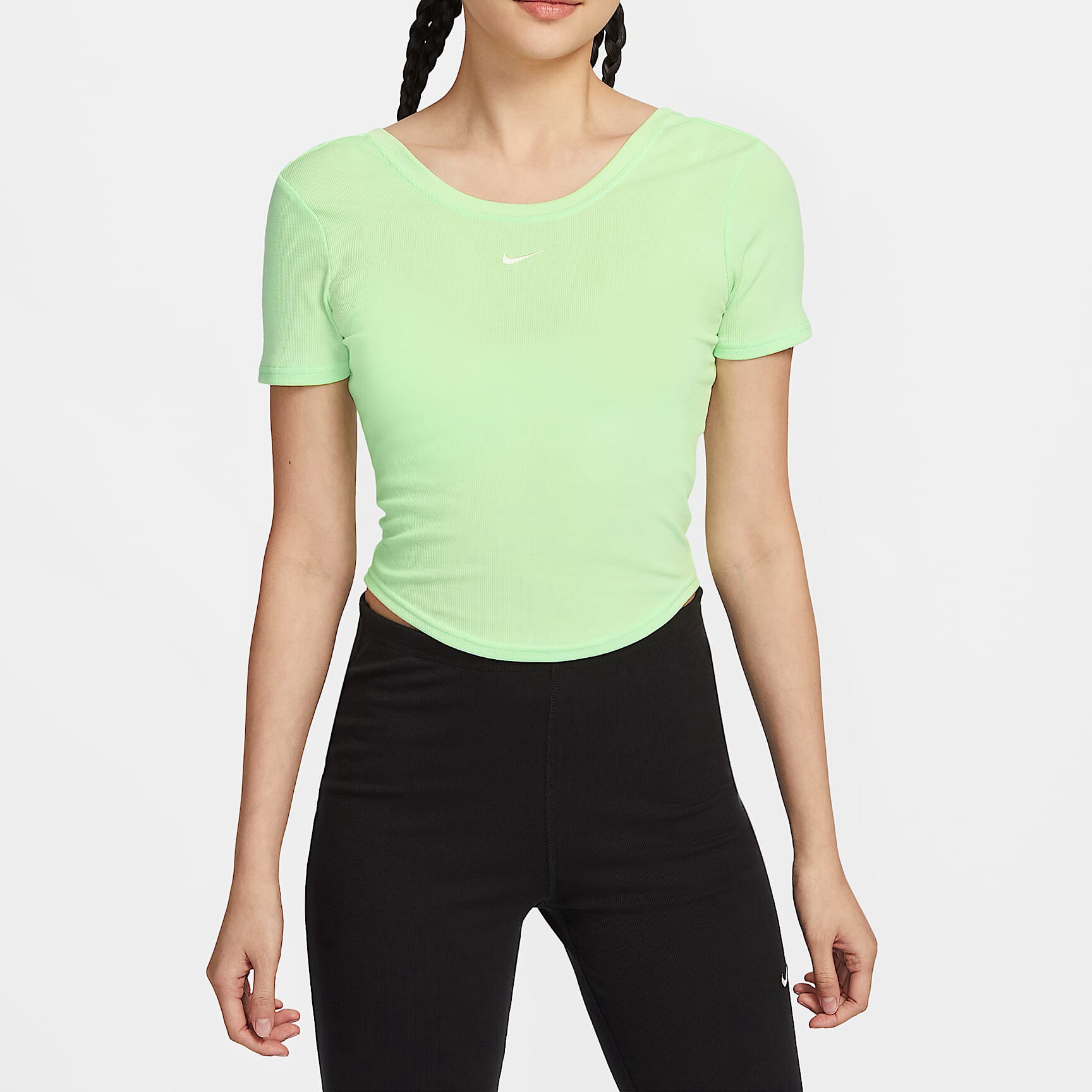 Nike/耐克 Chill Knit女子紧身大圆领低背短袖细罗纹上衣FN3665