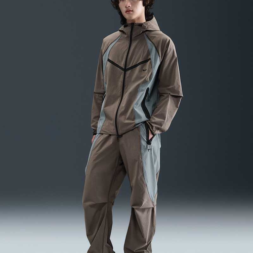 耐克Nike Tech男子梭织撞色 Oversize 风长裤IH8467