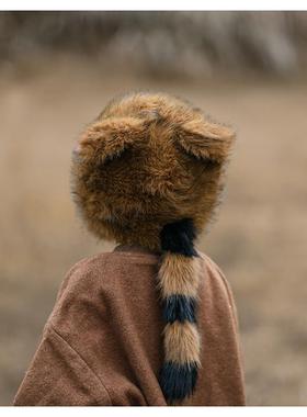 小浣熊宝宝帽子亲子2024冬季新款仿真毛绒雷锋帽可爱小尾巴保暖帽