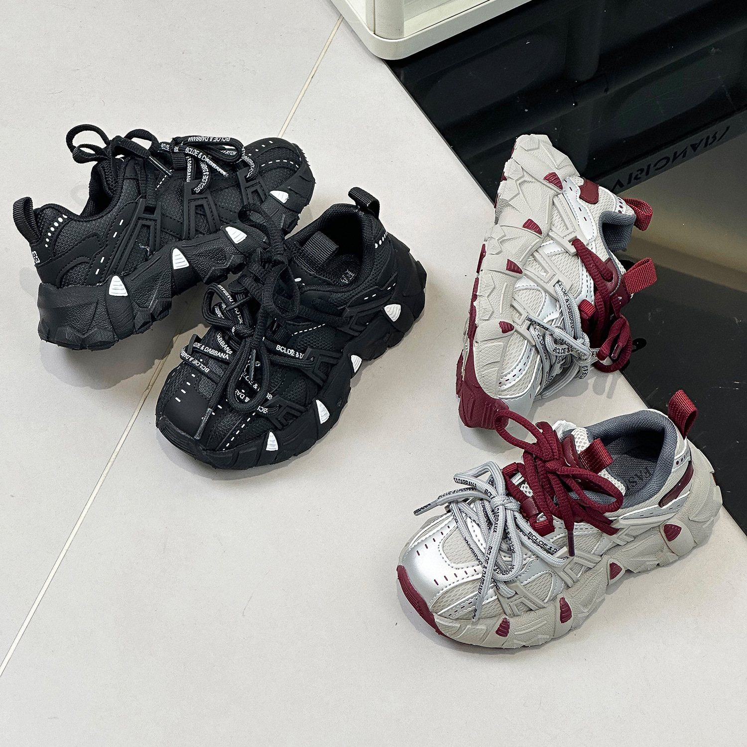 爆款安哥拉红儿童老爹鞋时尚轻便