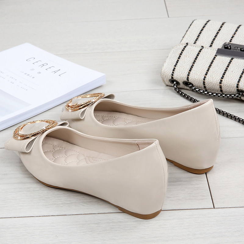 Small code 31 32 33 Single shoes spring and autumn Tip Shallow mouth With slope The increase in Apricot Patent leather Doug shoes Middle heelin the Women's Shoes, Low shoes  category - from Buy2taobao.com to provide professional Taobao agent buy service