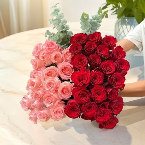 40枝玫瑰花束云南直发配草