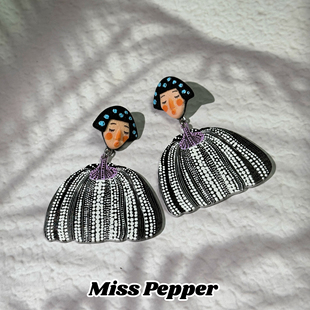 草间弥生南瓜耳环棕色系豹纹撞色几何人像耳钉千禧夸张个耳夹女