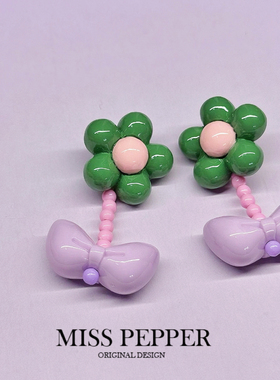 原创设计可爱卡通祖母绿花朵耳钉女甜美少女心紫色耳环撞色耳饰