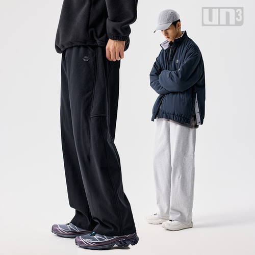 UN3宽松休闲弯刀刺绣卫裤男款