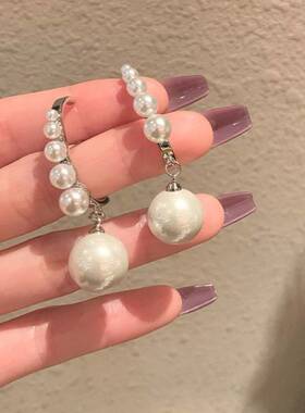 品牌专柜高级冷淡法式珍珠耳环新款高级感独特耳钉轻奢小众百搭耳