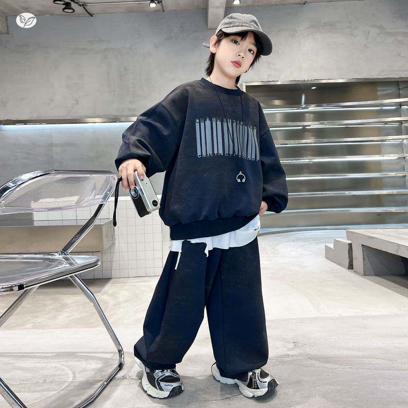 品牌专柜男童印花套装2026年春季新款中大童韩系字母卫衣卫裤两件