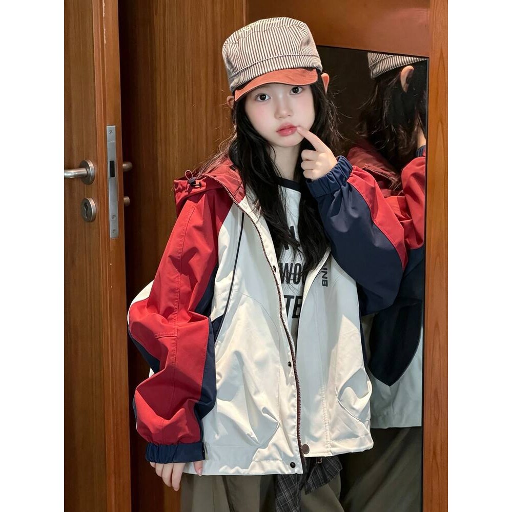 品牌专柜女童冲锋衣外套春秋2026新款运动洋气防风拉链夹克女大童