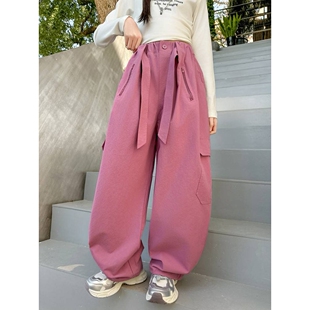 品牌专柜女童弯刀裤2026春款中大童超好看时髦炸街时髦腰带工装裤