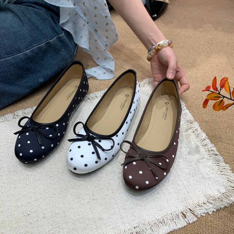 波点单鞋女款2026新款夏季平底一脚蹬配裙子绝美晚晚玛丽珍女鞋子
