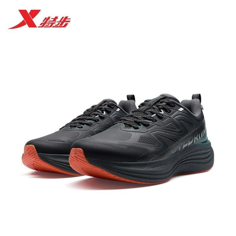 特步流云跑步鞋男鞋2025冬季款减震皮面运动鞋专业跑鞋休闲软底鞋