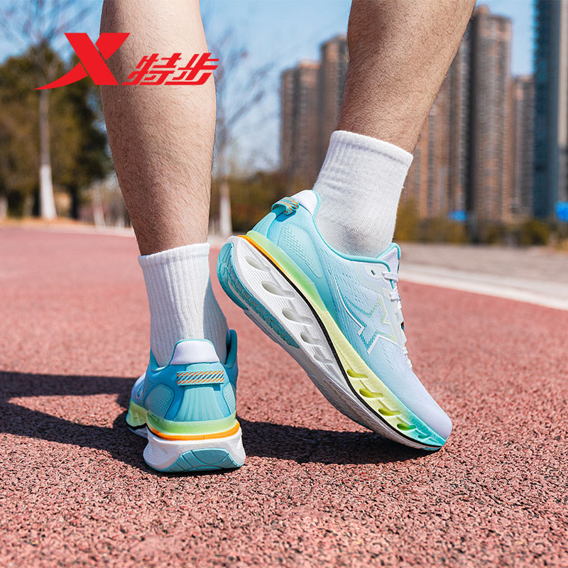 特步男鞋跑步鞋2025夏季新款正品透气运动鞋男士网面休闲鞋跑鞋