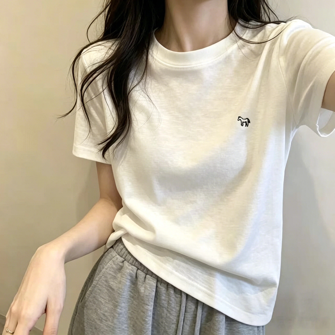 白色大码显瘦设计感圆领正肩刺绣小马短袖T恤夏季胖mm遮肚子上衣