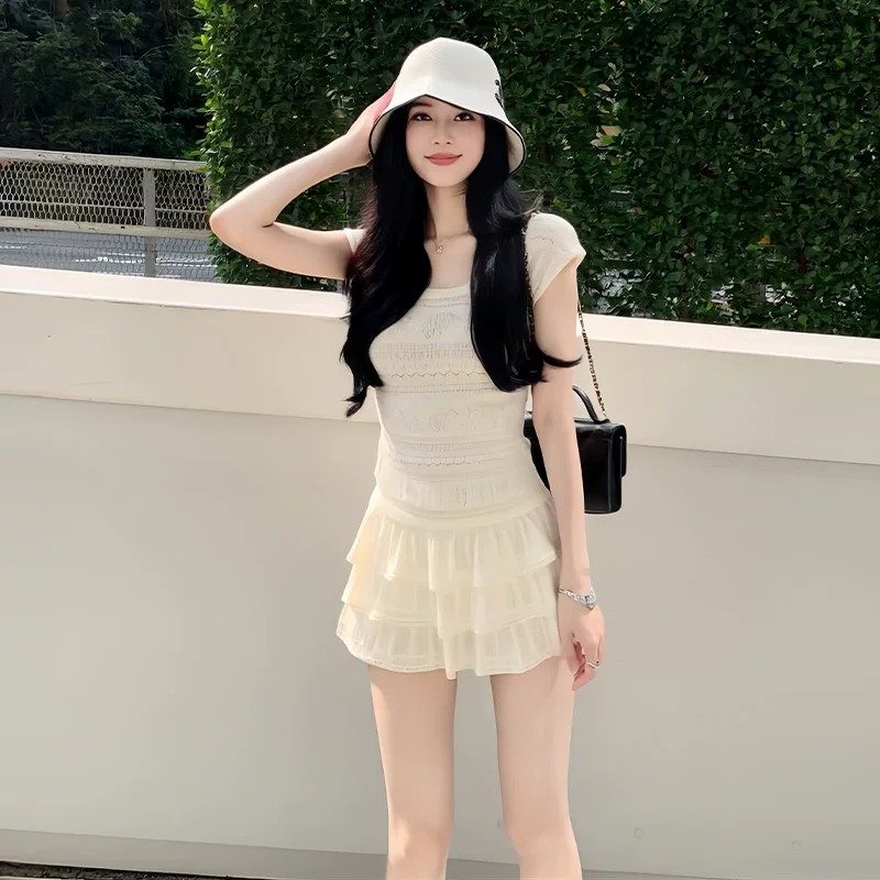 镂空杏色短袖T恤针织衫女甜美风夏季高腰半身裙蛋糕短裙两件套装