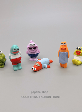 可爱海绵宝宝治愈车载桌面小摆件