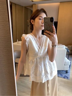 杏色钩花仙仙上衣氛围感重工刺绣小衫女蕾丝拼接背心超仙蕾丝上衣