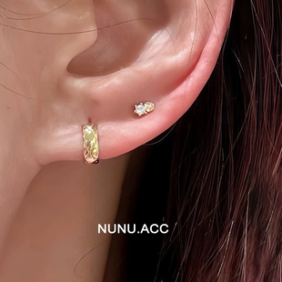 NUNU睡觉免摘S925纯银菱格圆圈耳环迷你小耳朵耳圈边缘耳骨环耳钉