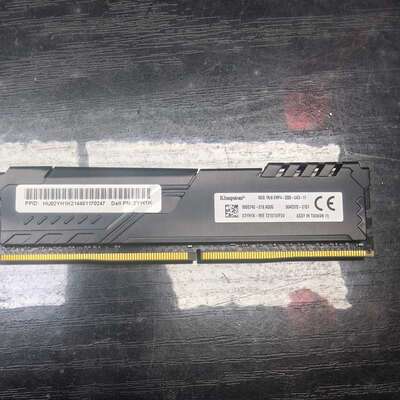 金士顿+DDR416G 1RX8 XMP4 3200内存条台--议价商品