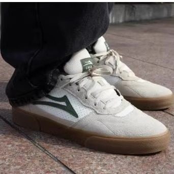 牛筋底DC滑板SK8鞋男女运动耐磨减震翻毛皮低防滑BMX尖翻Ollie鞋