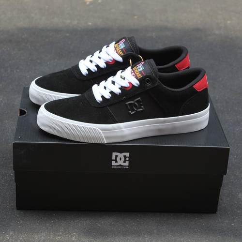 联名款DC滑板鞋耐磨减震麂皮sk8