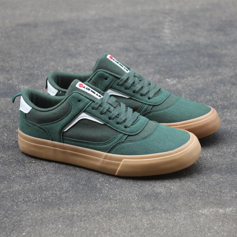 特价Airwaik滑板鞋耐磨防滑街舞