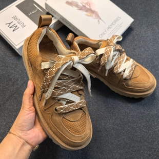 女鞋 2025ss新款 8890超轻厚底休闲系带经典 休闲鞋 低帮梅尔街头款