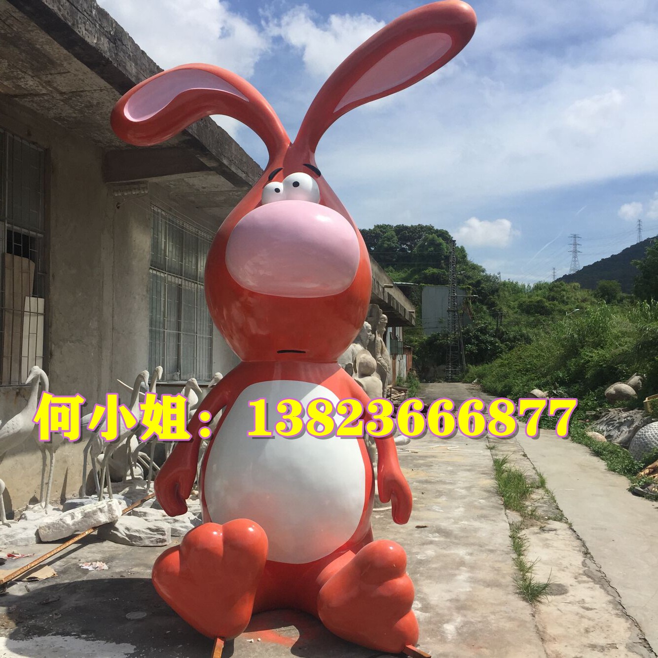 水上乐园主入口雕塑玻璃钢仿真卡通大兔子塑像主题公园景观美陈IP