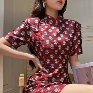 粉红大布娃娃新中式国风龙提花连衣裙高级感气质改良旗袍女夏