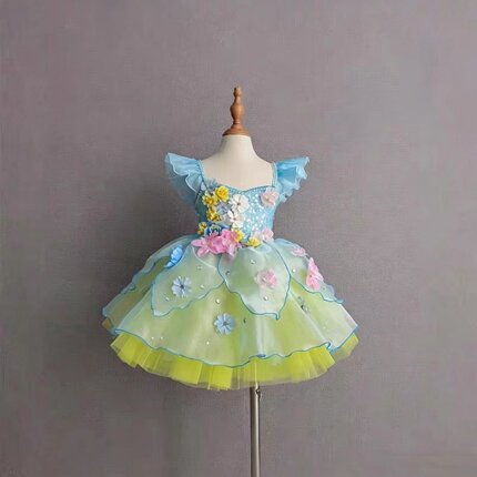 儿童六一演出服可爱公主裙蓬蓬纱裙舞蹈服装幼儿园女童亮片表演服