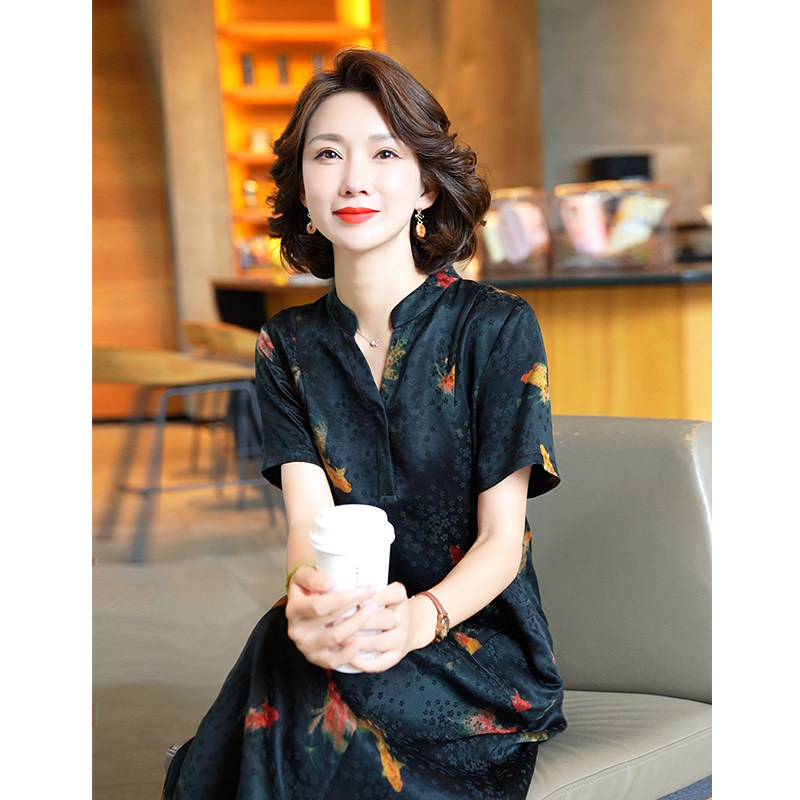 迪芬璐嘉气质优雅真丝香云纱