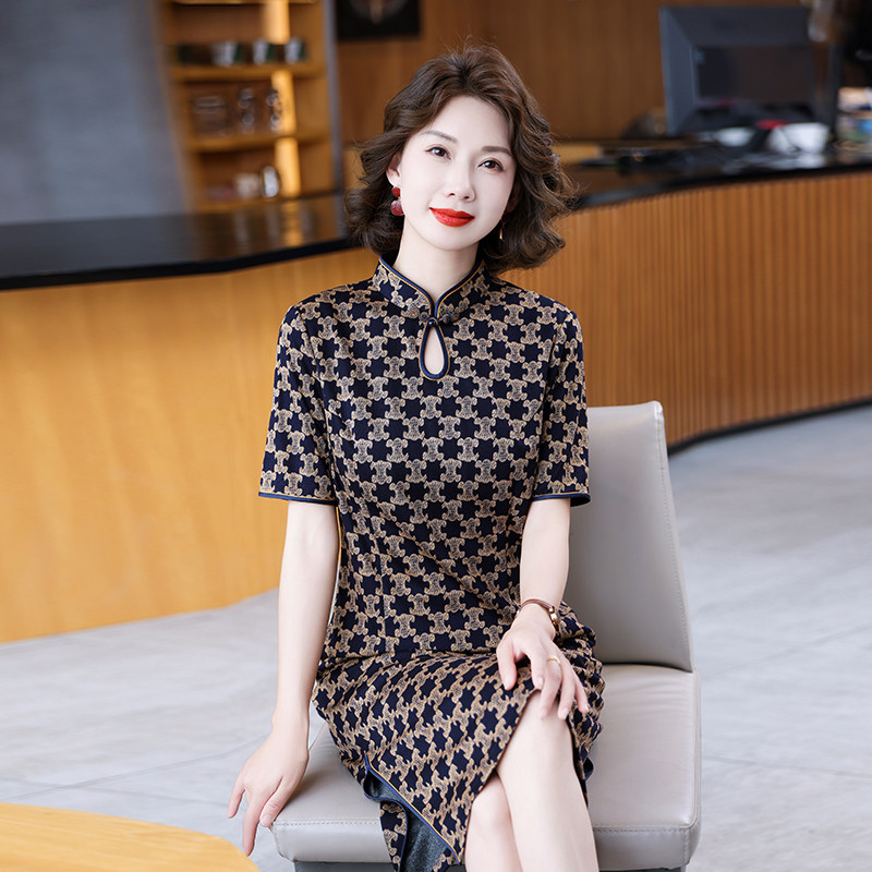 复古旗袍女日常气质古典修身连衣裙女夏季2024新款小个子高贵妈妈