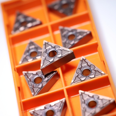 三角形外圆车刀片断削槽型