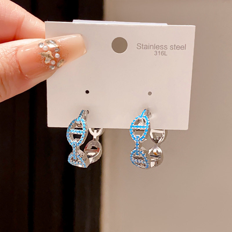 小香风甜美锆石猪鼻子几何耳扣复古时尚简约耳钉轻奢风耳环女