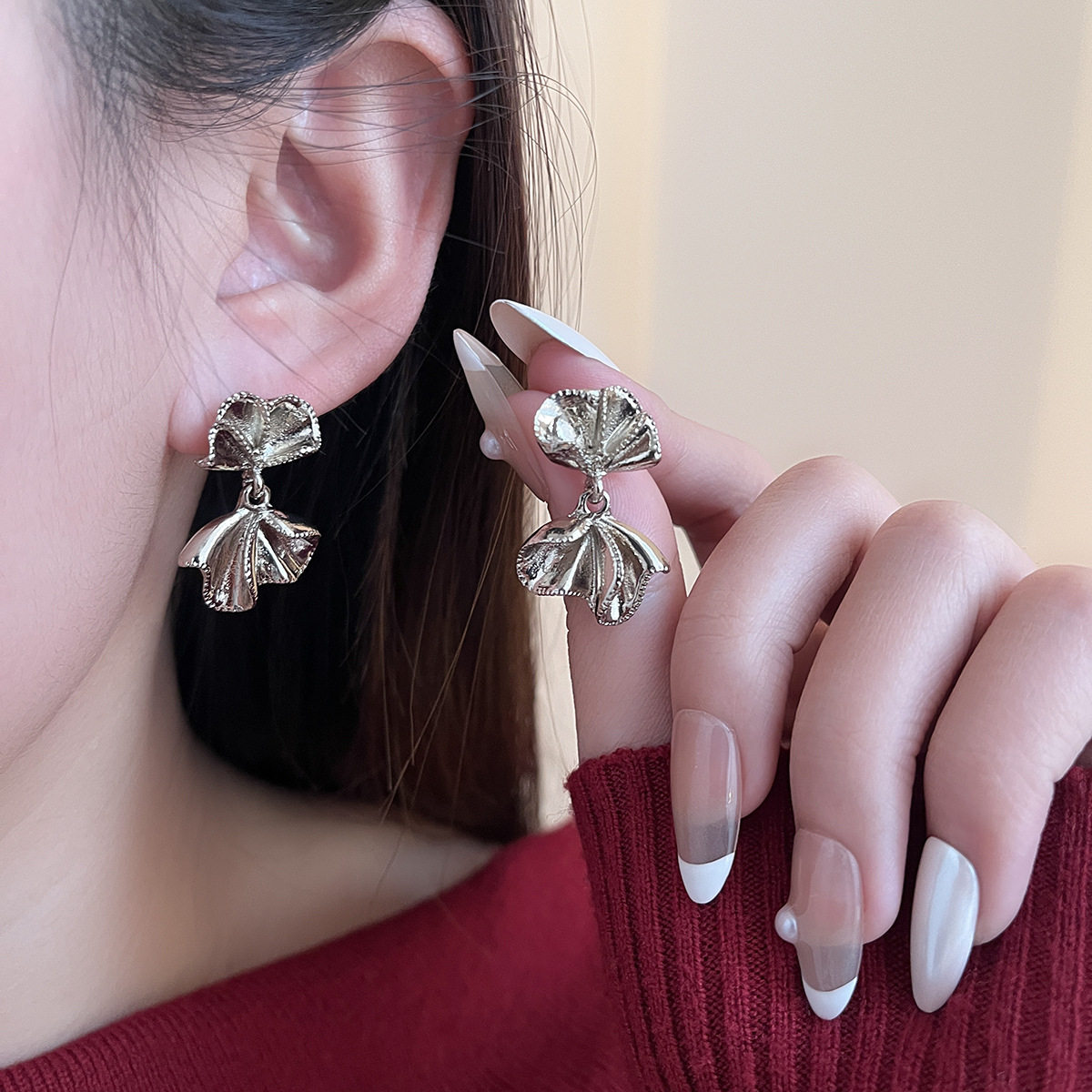 银针复古褶皱蝴蝶结轻奢2026年新款小众设计感时尚通勤百搭耳饰,饰品/流行首饰/时尚饰品新,耳环,淘宝优惠券,粉丝福利购,淘宝优惠卷