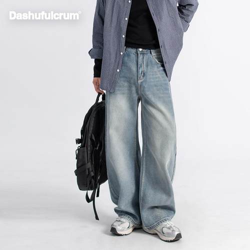 美式复古水洗做旧弯刀牛仔裤