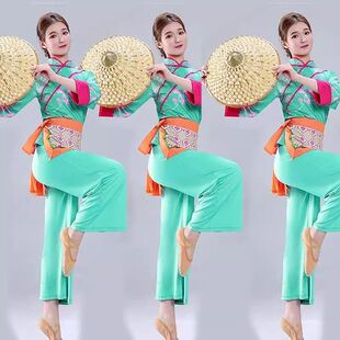 新款秧歌服喜庆演出服女村姑采茶舞服装民族风舞蹈广场舞三件套装