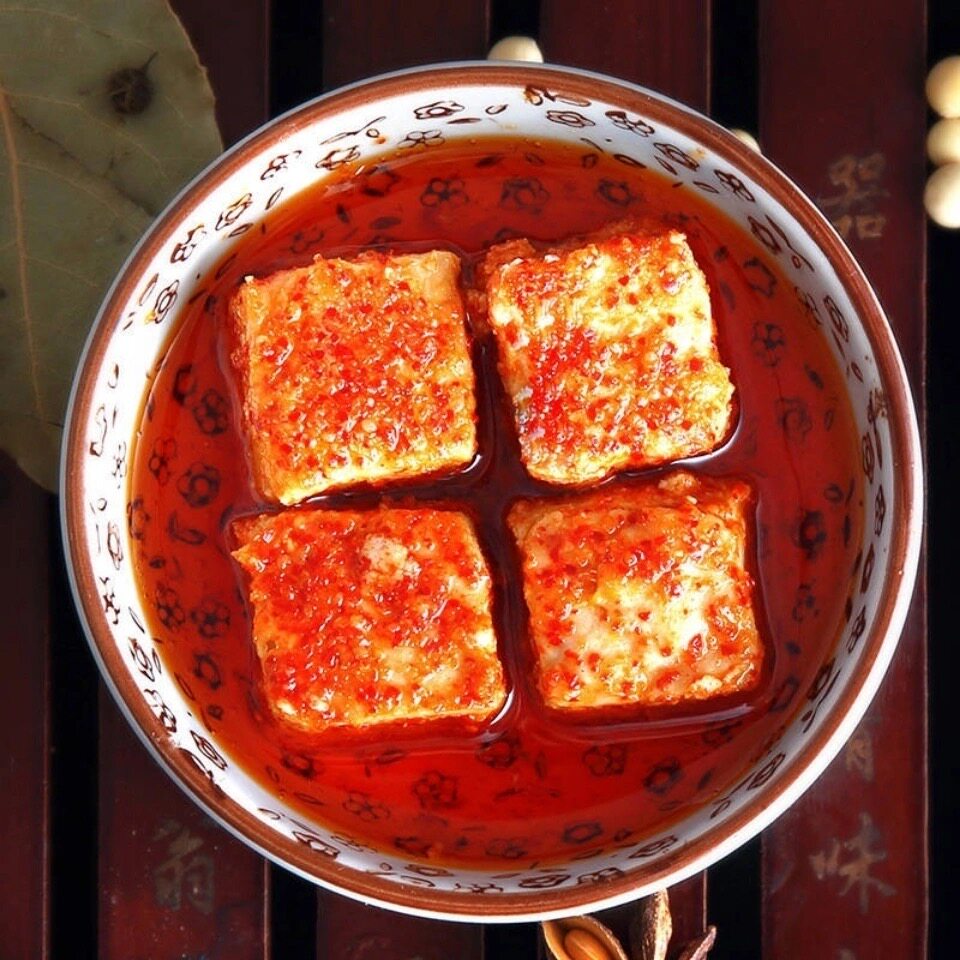 安徽安庆太湖县土特产农家自制咸菜豆腐乳正宗香辣霉豆腐卤下饭菜