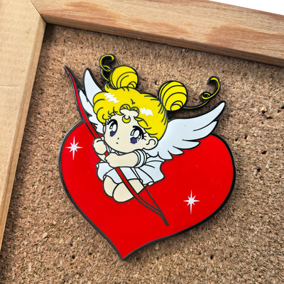 美少女战士金属胸针可爱水兵月爱