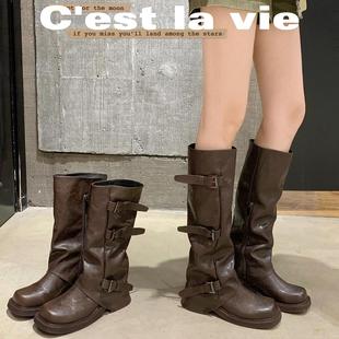 葡萄妈studiolee 增高6/8cm~时髦皮带扣方圆头褶皱中筒骑士靴女秋