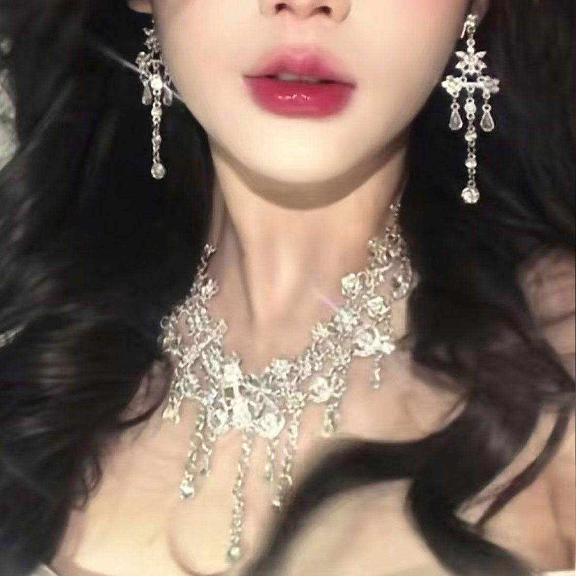 高级感满钻流苏项链耳环套装女宫廷风轻奢小众设计锁骨链脖子配饰