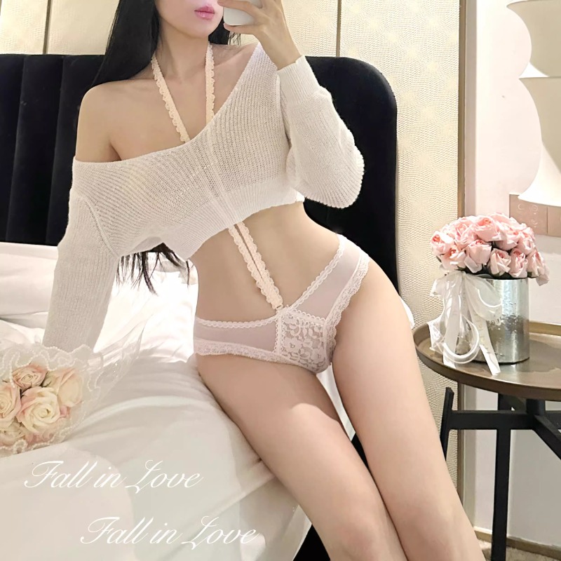 纯欲性感黑色挂脖蕾丝内裤女可拆卸心机内搭粉色挂脖低腰三角裤
