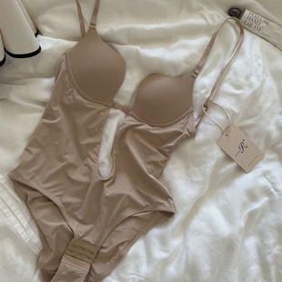 性感连体衣女无痕聚拢美背露背收腹连体内衣女小胸聚拢塑身连体衣