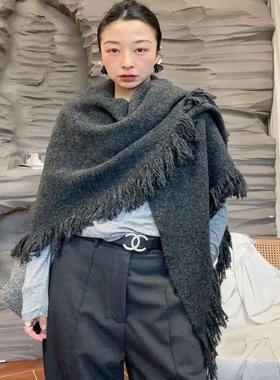 （男宠）极简超大披肩自留款实用主义搭配灰色针织