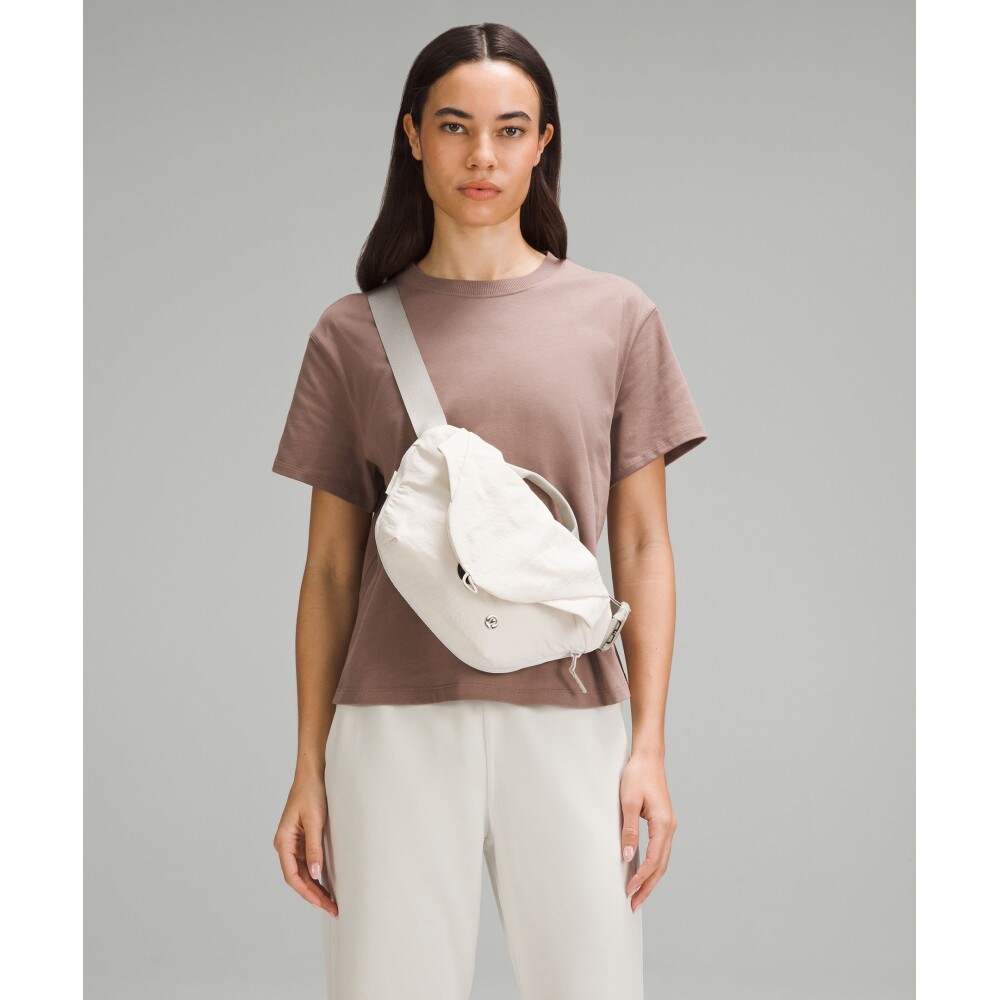 LULULEMON3L防水多功能斜挎包