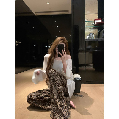 AUMS孕妇印花豹纹直筒裤宽松休闲