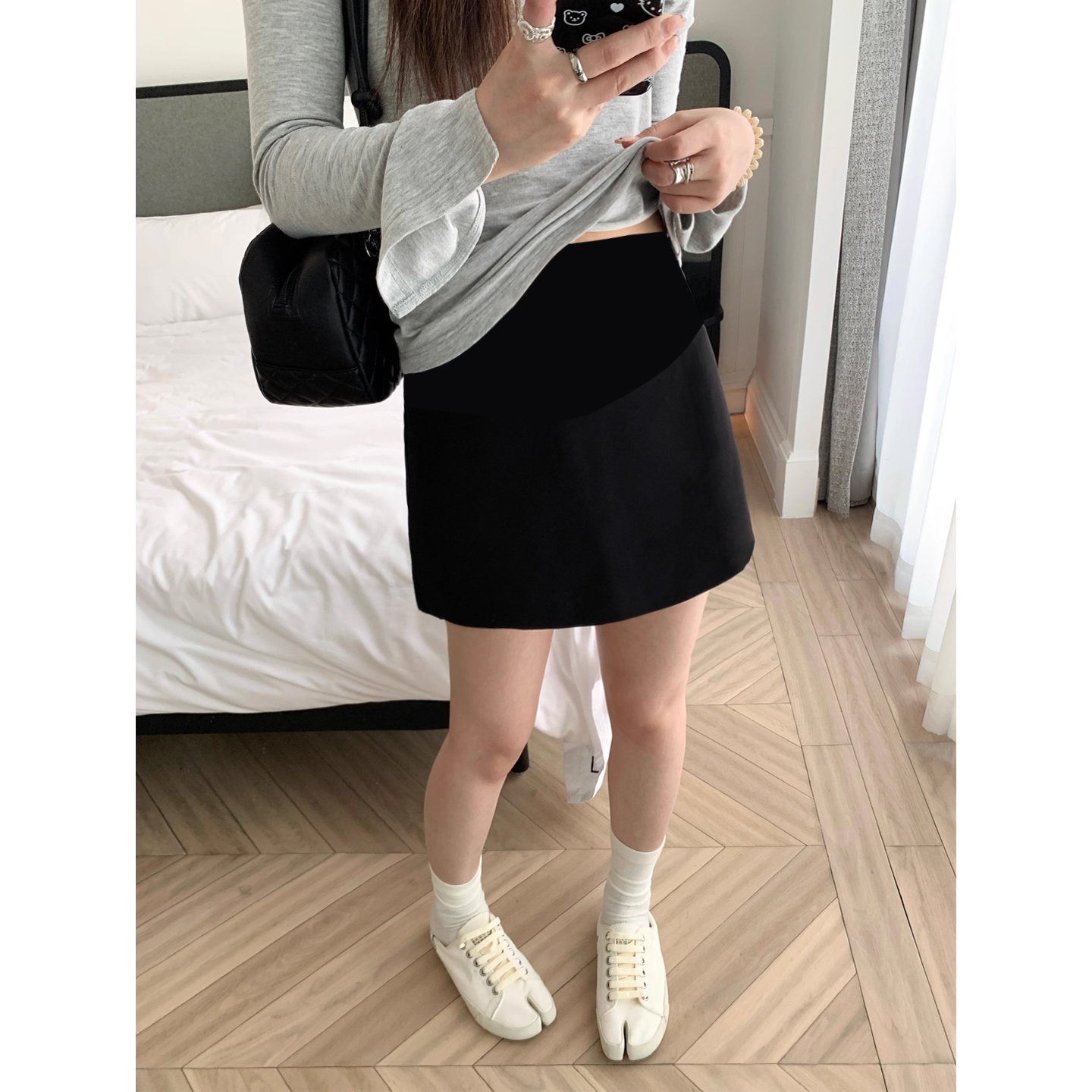 孕妇包臀短裙女黑色夏季薄款百搭显瘦小个子A字孕期托腹半身裙子